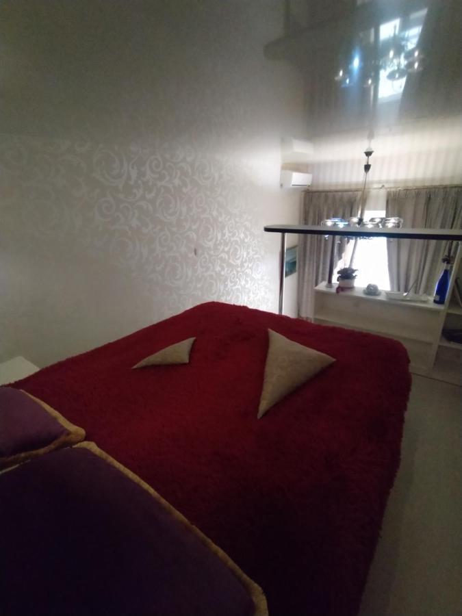 Fiesta Apartment Odessa Luaran gambar